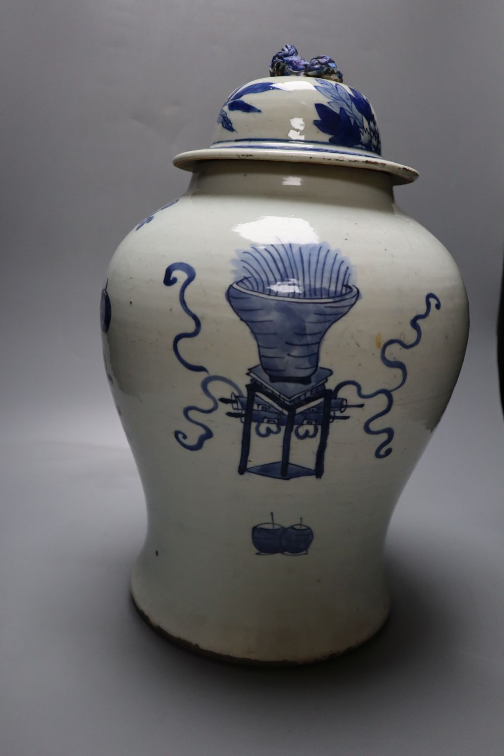 A 19th century Chinese blue and white jar and cover, height 43cm overall